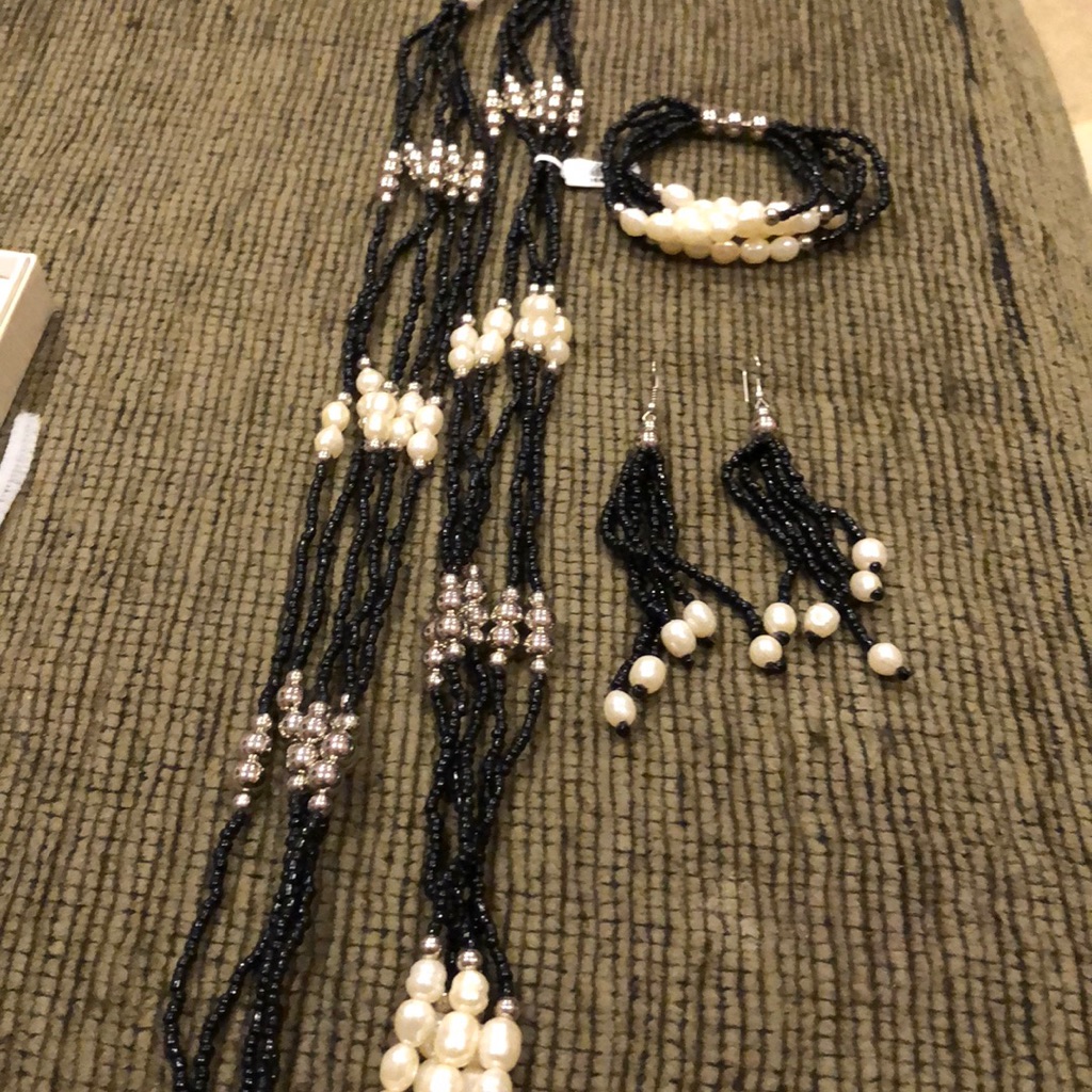 Necklace Bracelet  Earring Set 751